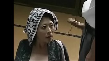 ไอ้ลูกเวรเย็ดแม่ตัวเอง จิดใจหยาบช้าแต่ดูไปดูมาก็เสียวหีเอาเรื่องนะครับ หนังAVมาใหม่