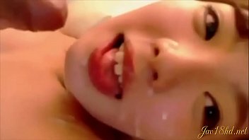 หลุดหาที่ไหนไม่ได้ หนังโป๊PORN AVเย็ดดาราคนสวยปล่อยแตกใส่หน้าไม่มีน้ำเงี่ยนคาหี ลีลาเร้าใจทำหน้าได้หื่นกาม