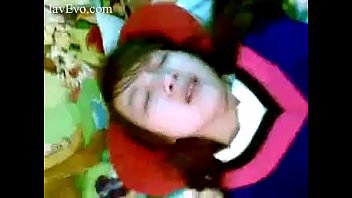 คลิปโป๊เย็ดhee หน้าซื่อๆแต่เซ๊กจัด นักเรียนตาหวานโดนเย็ดหีร้องดีมาก ครางเบาๆแต่เปี่ยมไปด้วยความเงี่ยนควย เย็ดคนสวยร้องครางเสียวรูหี