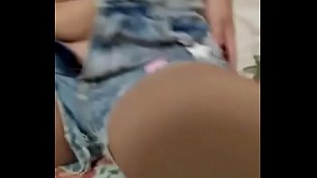 คลิปโป๊มาแรง! เย็ดสาวนักศึกษาหมอยดก ถูกจับเอาควยกดมุดหีไม่ใส่ถุง แทงสดแล้วมันเสียวมาก เอาจนครางเงี่ยนน้ำหอยไหล18+