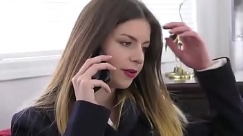 ดูหนังเอ็กซ์ Stella Cox นางเอกสาวสวยหน้าตาดี ถูกรุมโทรมเย็ดหีเด็ดสุดๆ เอากันคาชุดสาวออฟฟิศ หีสวยขาวเนียนน่าแทงมาก